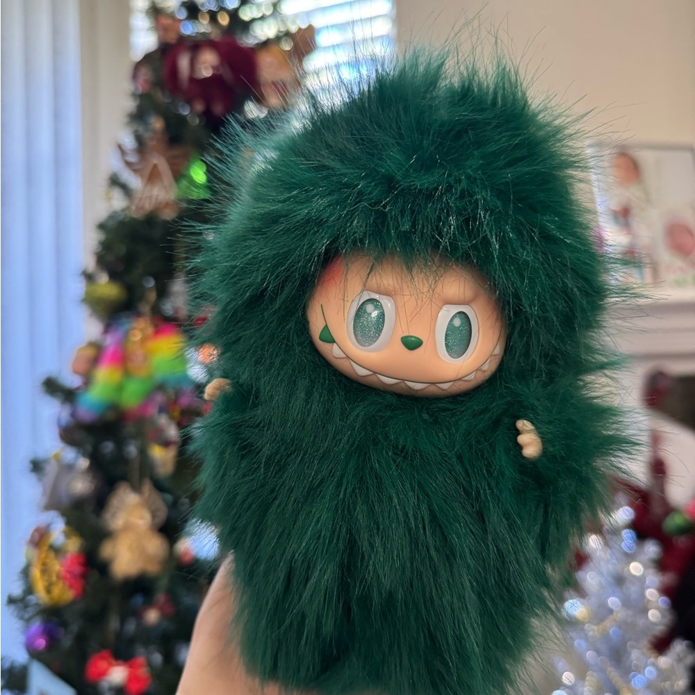 NEW Custom Labubu (Green Crazy Hair)